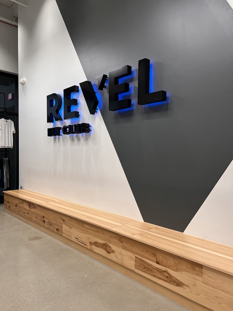  Revel Fit Club @ Del Mar Highlands Town Center