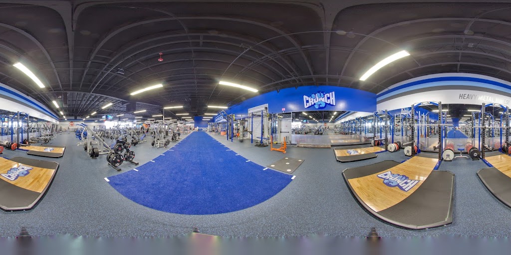  Crunch Fitness - Fountain Valley