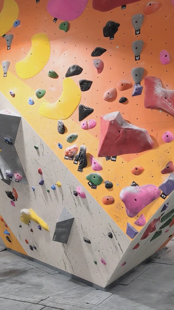  Vertical Rock Tysons Bouldering