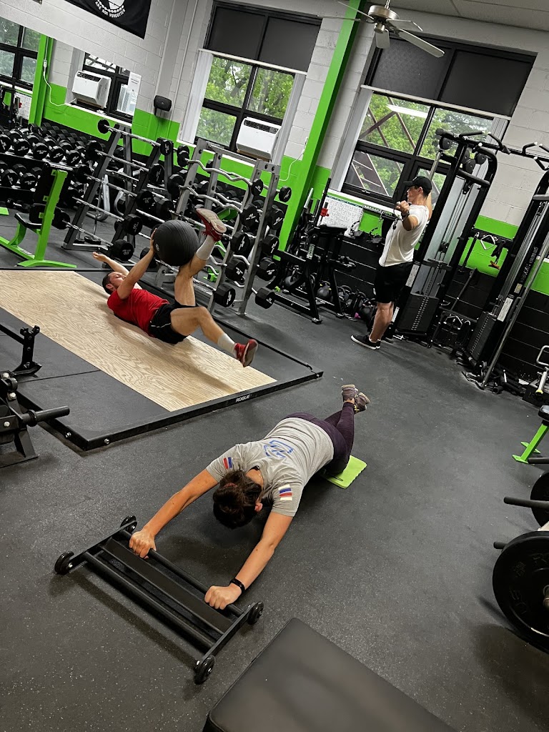  Motley Fitness - Nauvoo