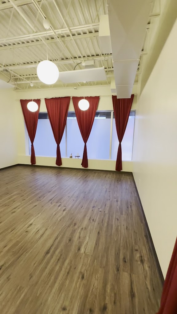  Power Yoga Collective Mentor