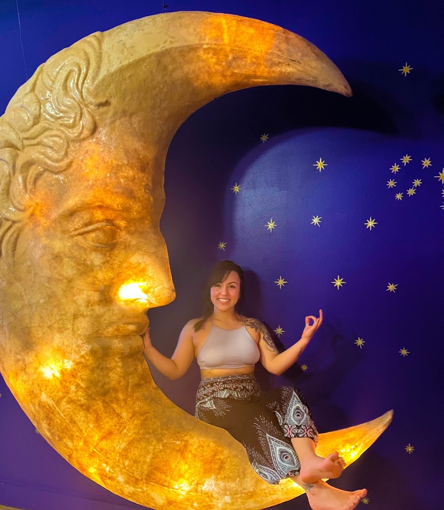  Luna Vinyasa Hot Yoga Studio