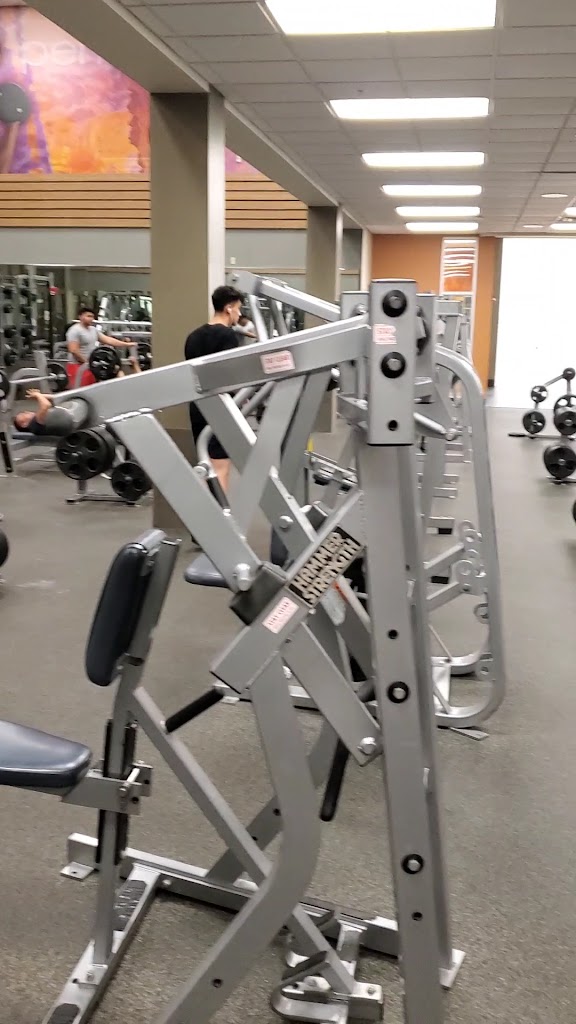  LA Fitness