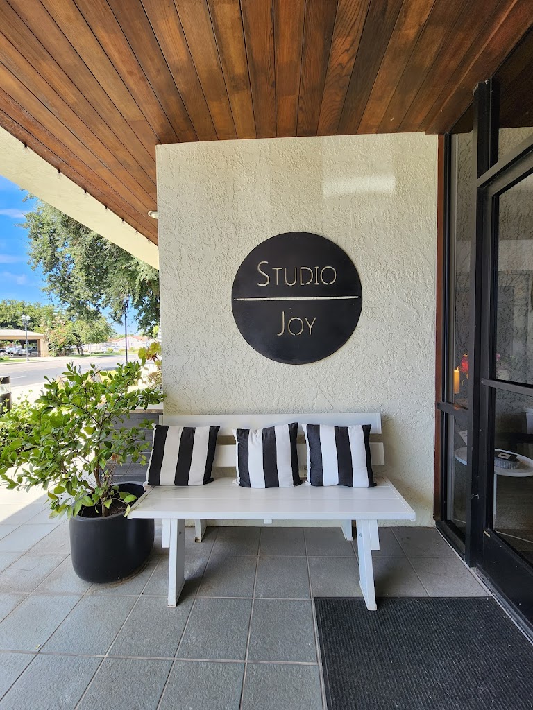  Studio Joy