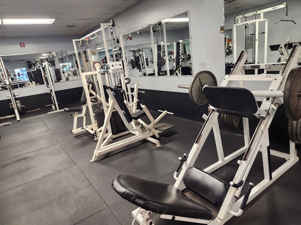  Diamond Gym Sports & Fitness LLC