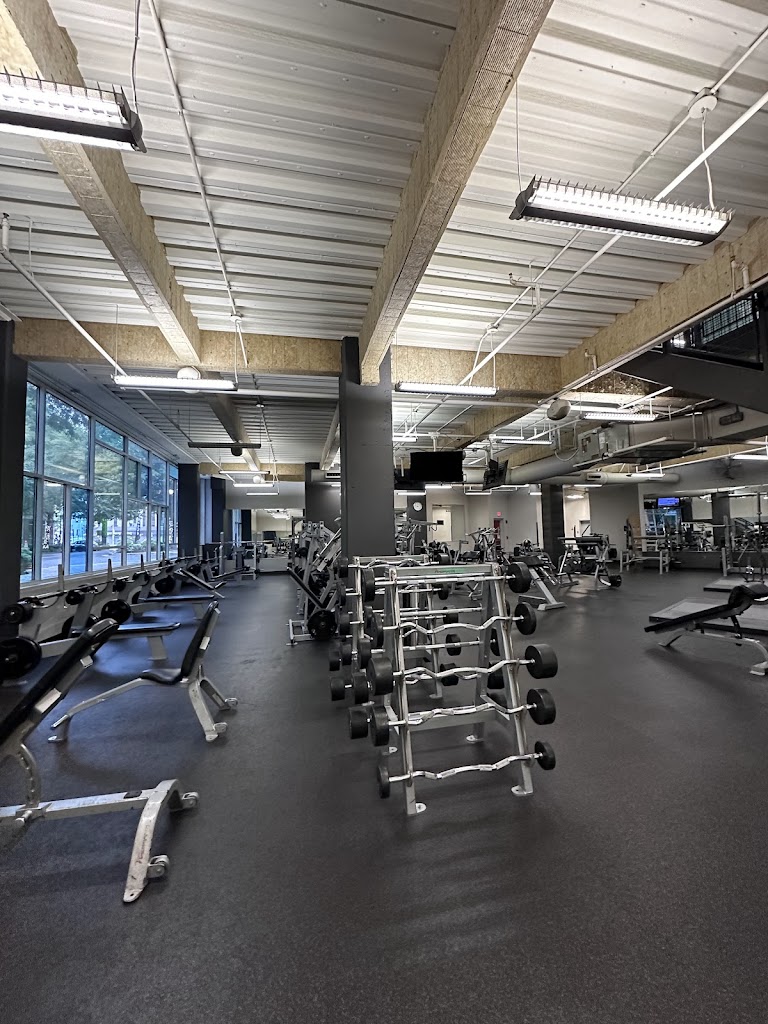  Gold's Gym - Rockville (Town Square)