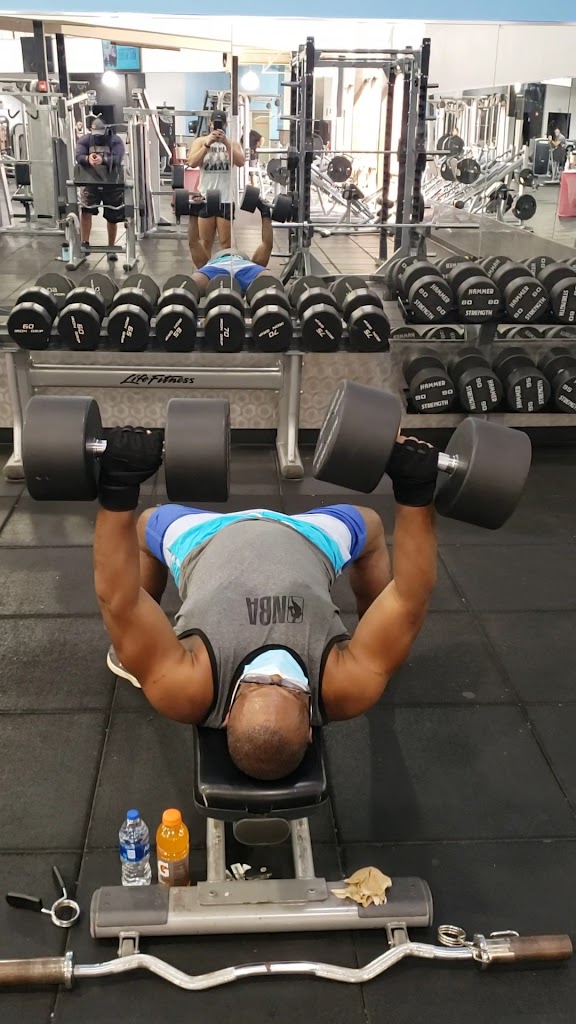  TruFit Athletic Clubs - 410/Bandera