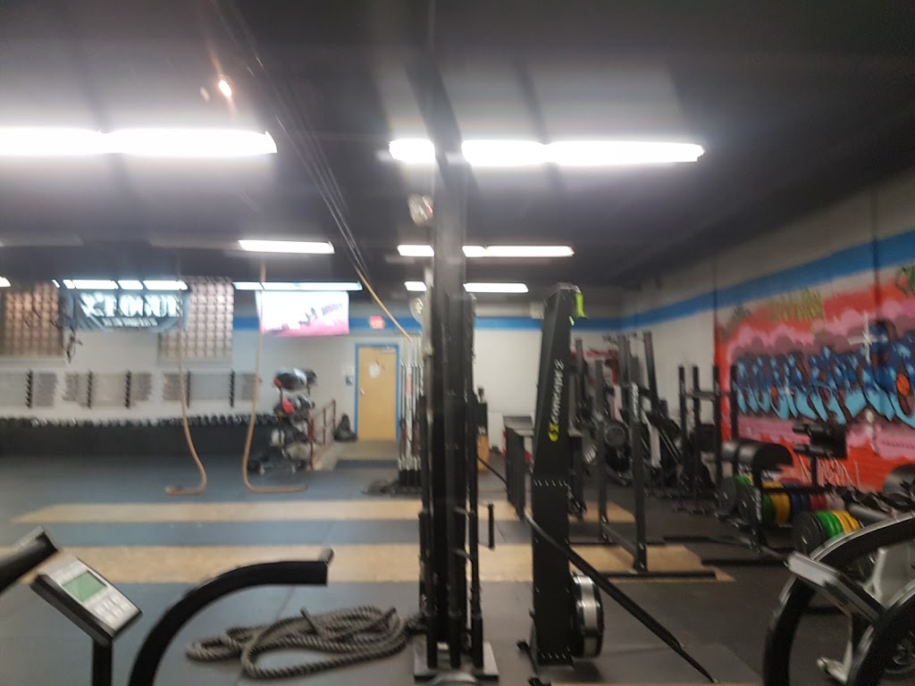  Crossfit Adoration
