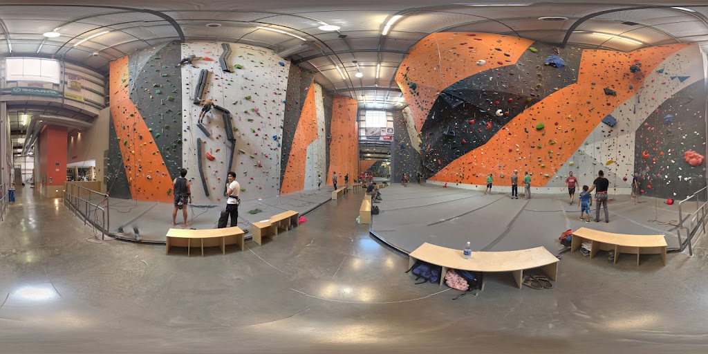 Stone Age Climbing Gym Midtown