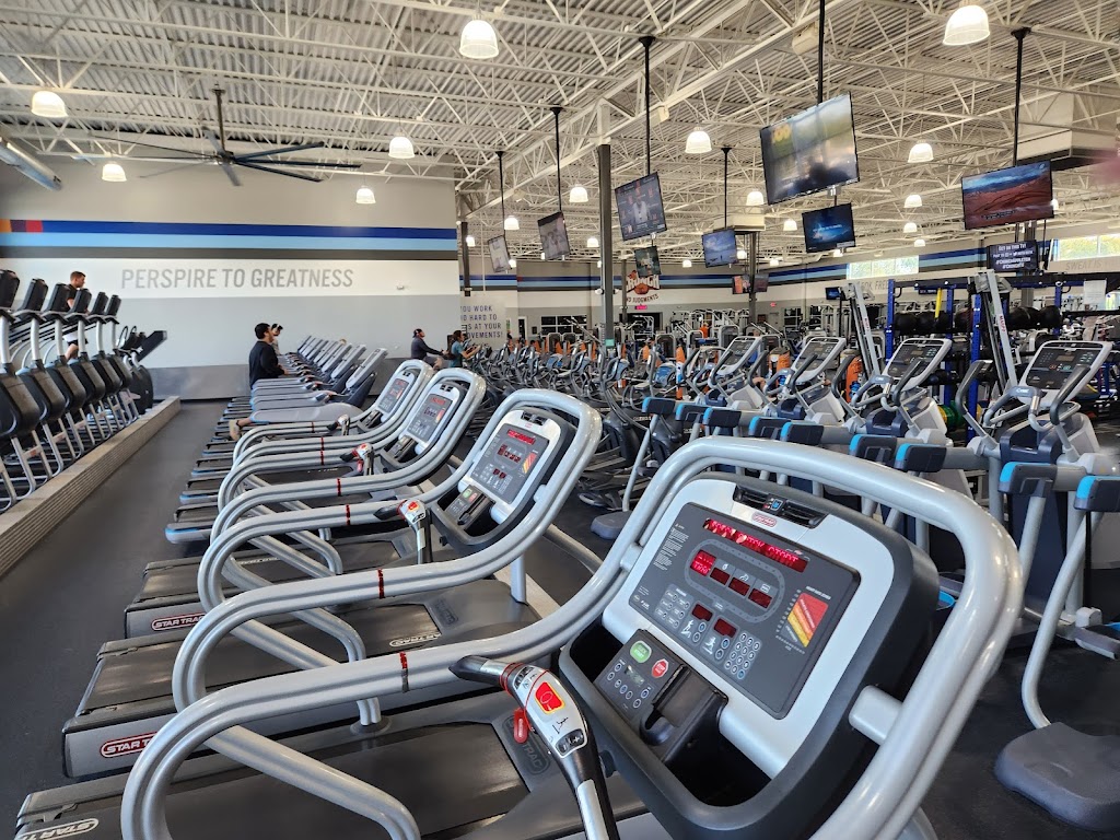  Crunch Fitness - Appleton