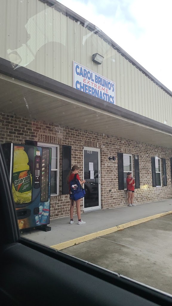  CBC Extreme Cheernastics