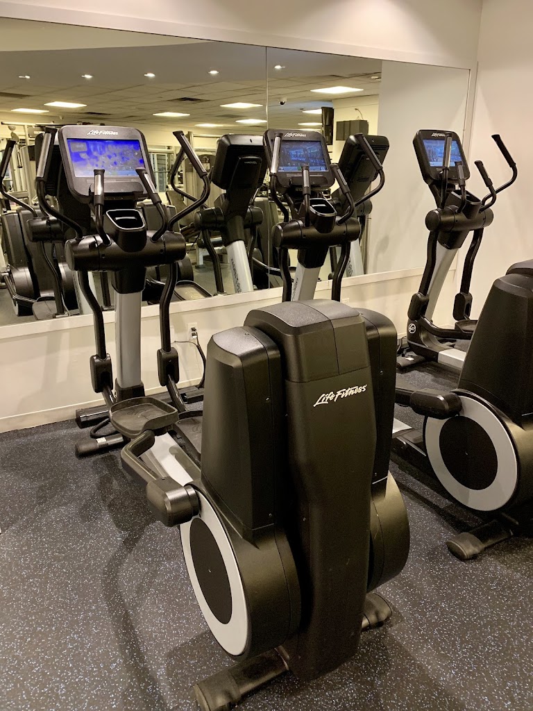  Sheraton New York Fitness Center