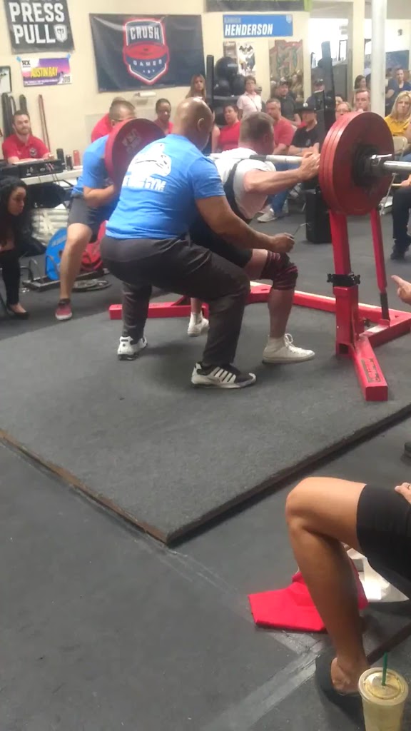  Golden Titan Sports & Fitness