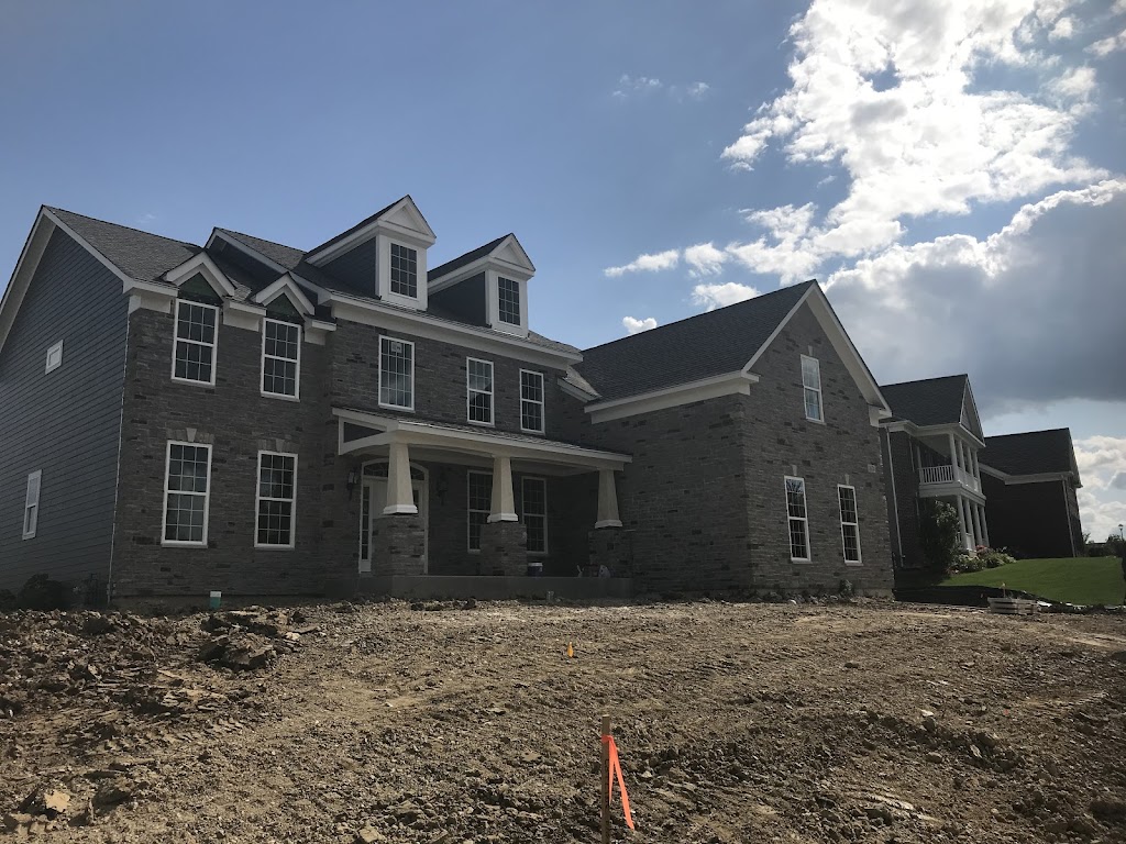  Tanglewood Hills Bath & Raquet