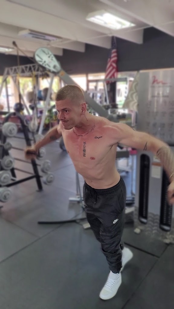  World of Fitness 305