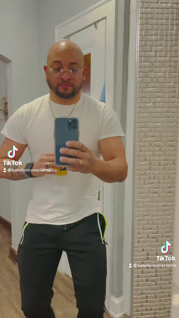  Crunch Fitness - Southgate