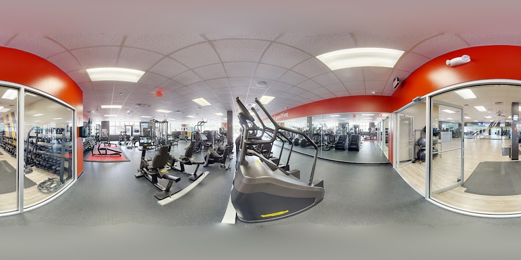  Snap Fitness Spring