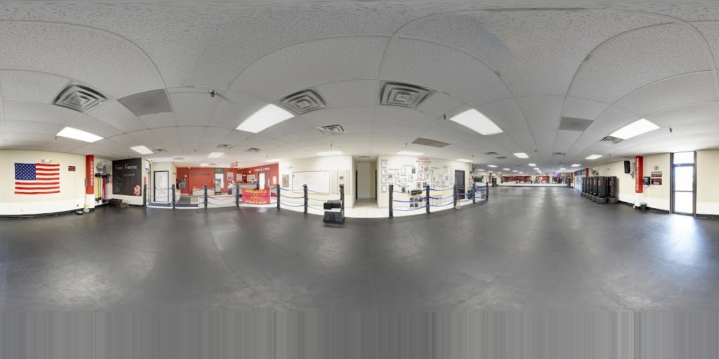  Farrell's eXtreme BodyShaping - Ames