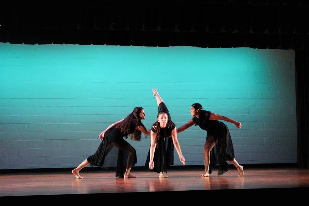  Psalm 149 Dance (Studio 149)