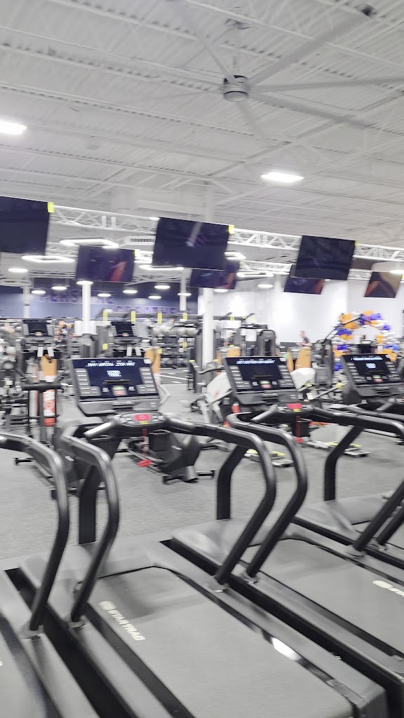  Crunch Fitness - Austin Southpark Meadows