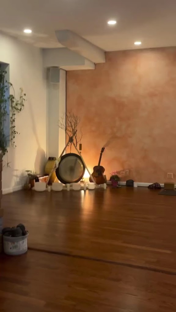  Daya Yoga Studio