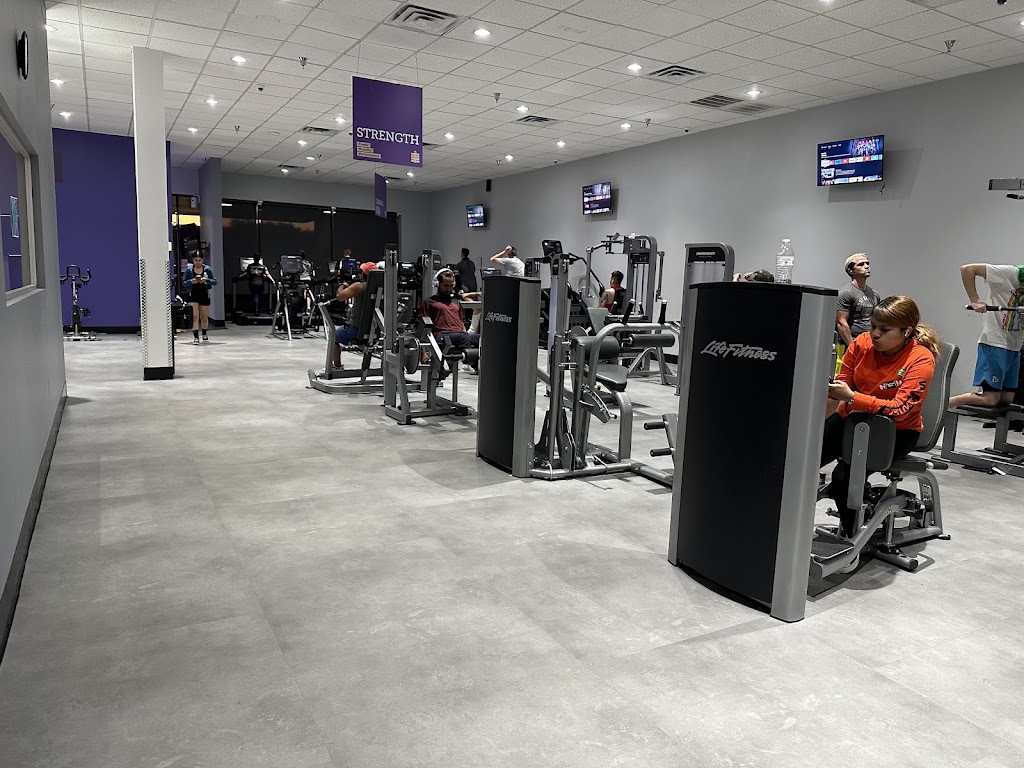  Anytime Fitness