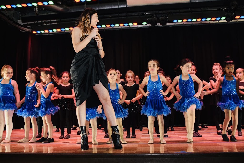  Dance With Ani Studio