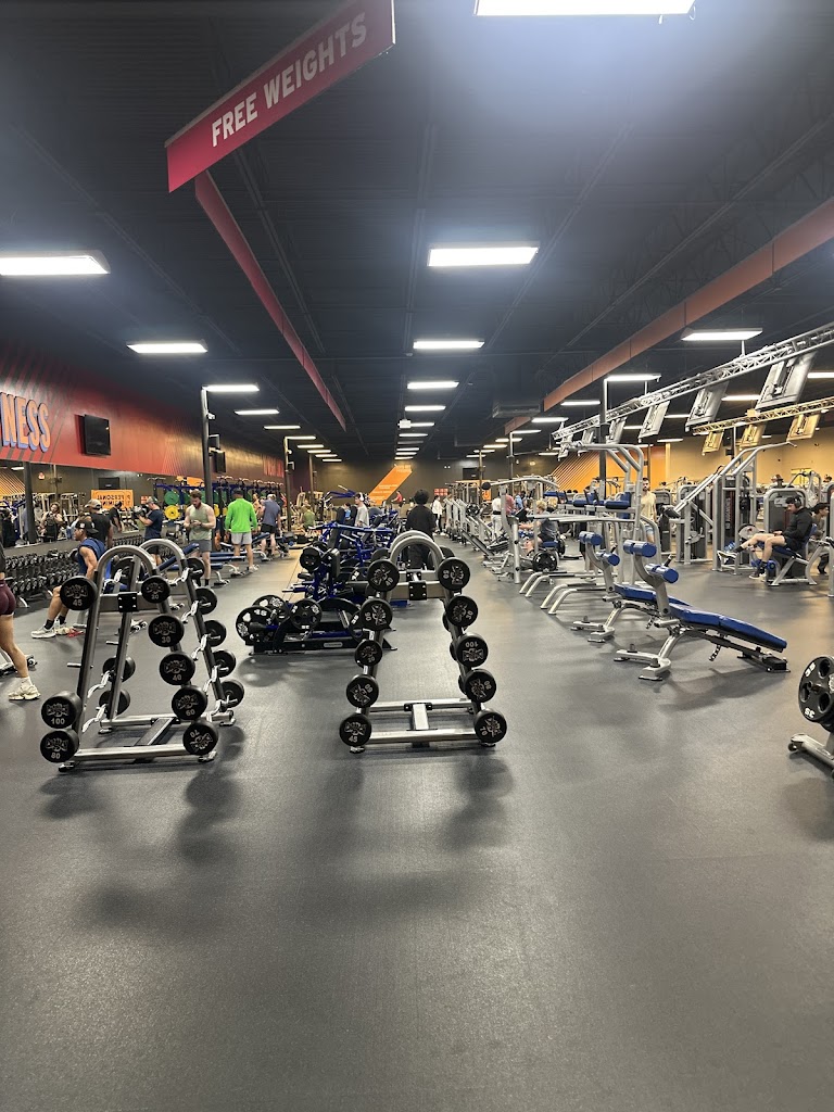  Crunch Fitness - Alabaster