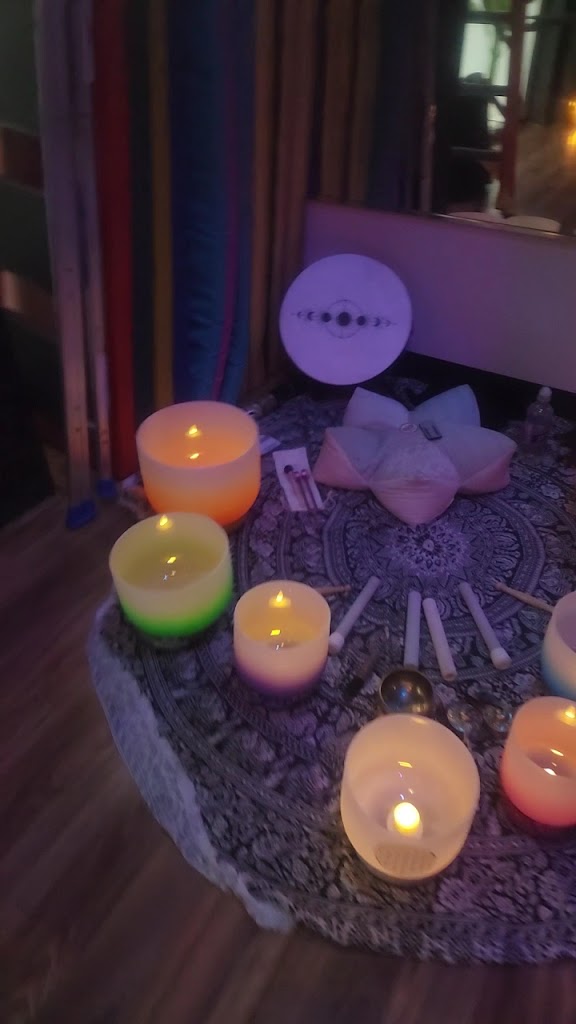  Movement Lounge, By Yoga Muttz