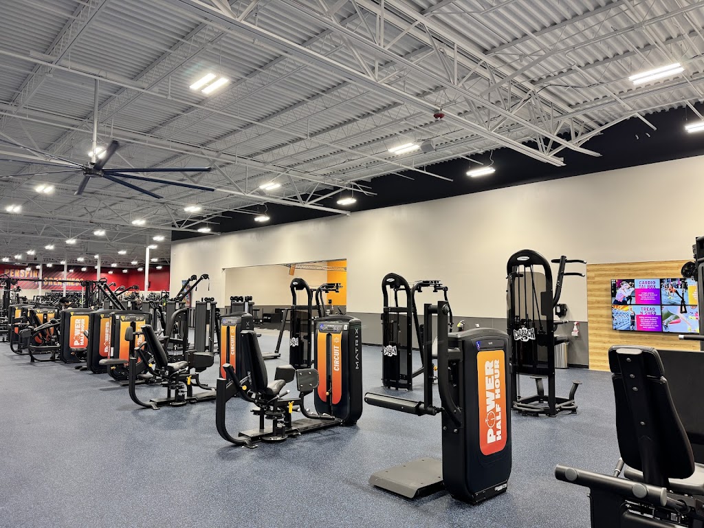  Crunch Fitness - Olathe