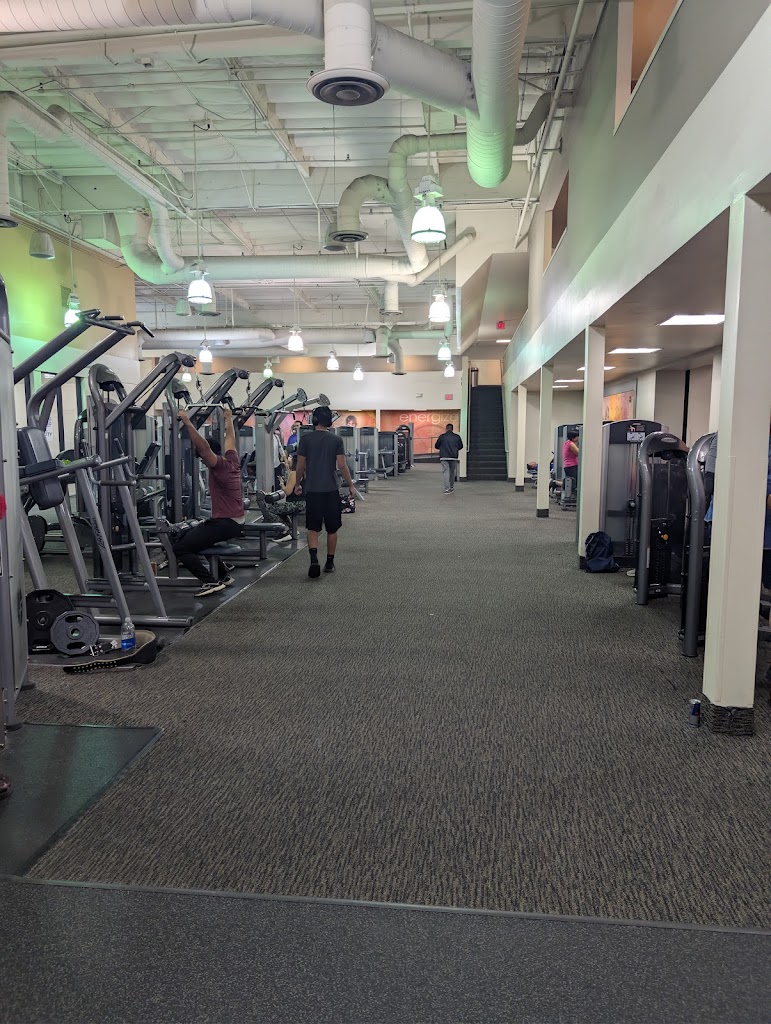  LA Fitness