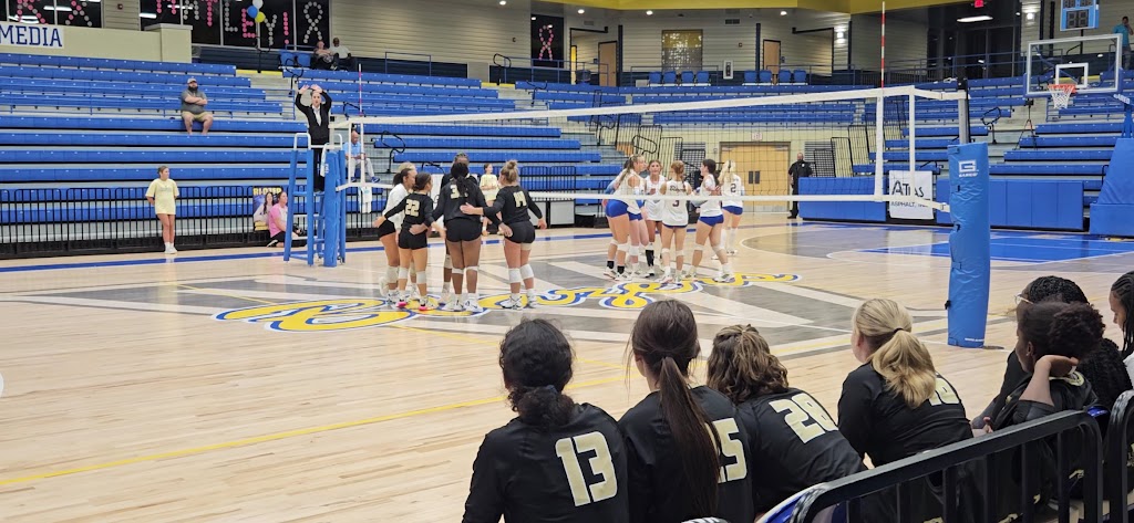  Valley View High School Gym