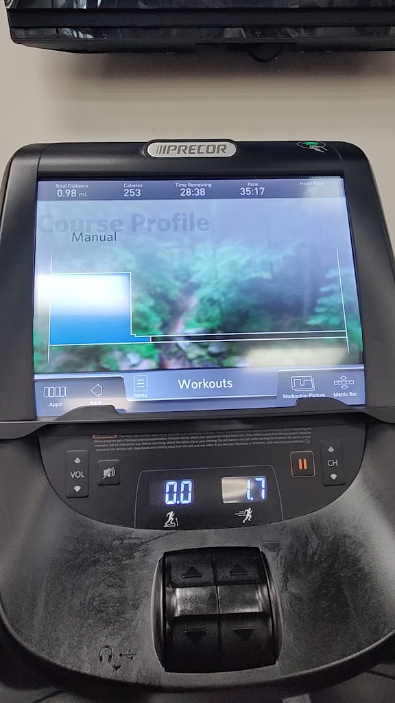  Lucille Roberts - Valley Stream