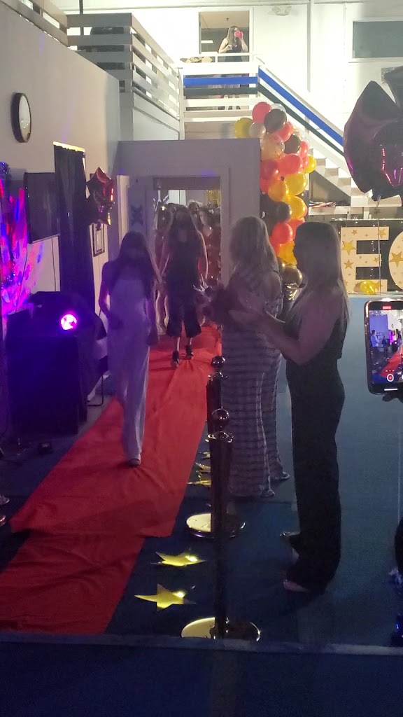  East Celebrity Elite Cheer Gym