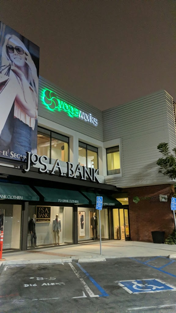  YogaWorks South Bay
