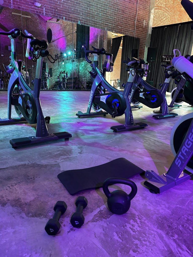  RHYLEASE INDOOR CYCLING