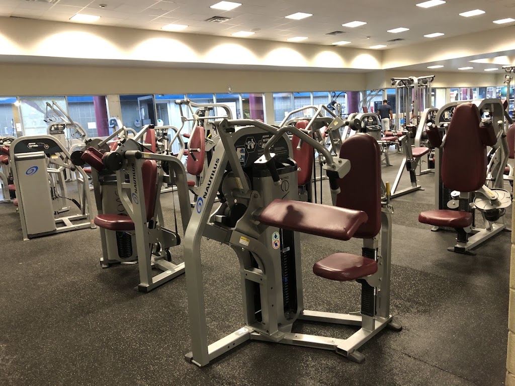  Ritz-Epps Physical Fitness Center at Fort Bragg