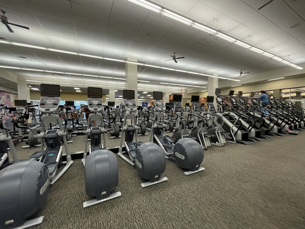  LA Fitness
