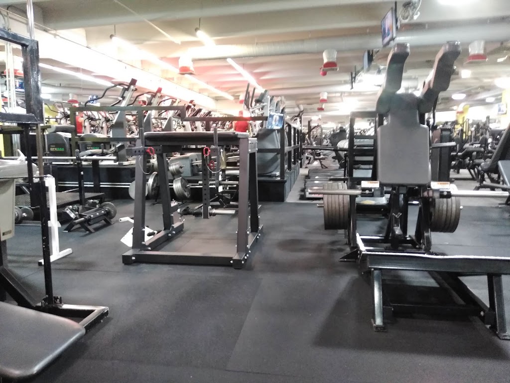  Athletic Factor Gym