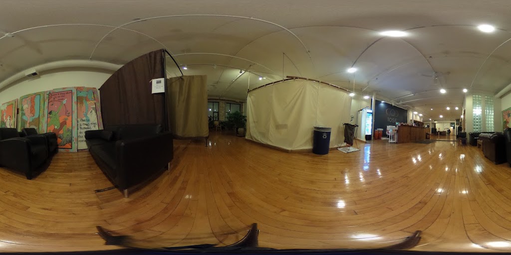  105F Hot Yoga, Pilates & Wellness - Wicker Park