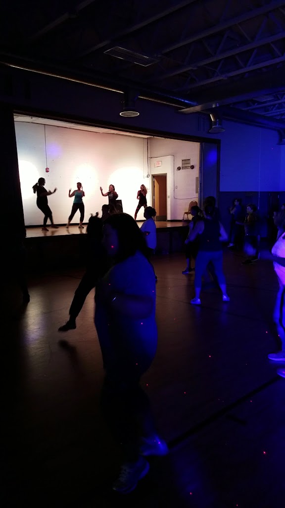  Zumba with Ivy/Zoe' Fitness