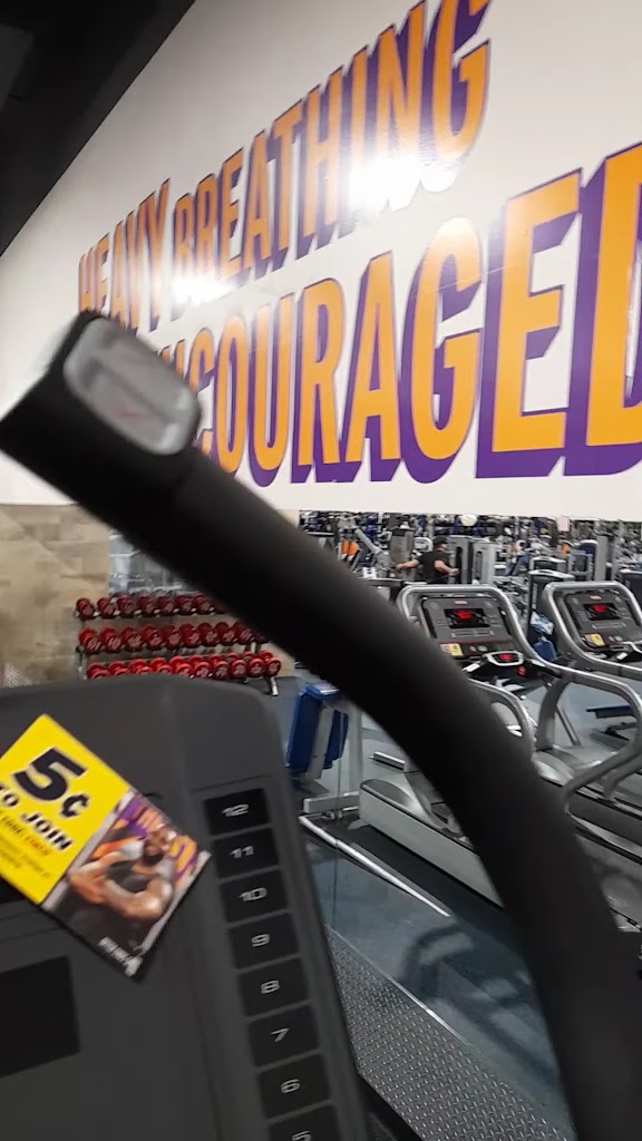  Crunch Fitness - Sarasota Bee Ridge