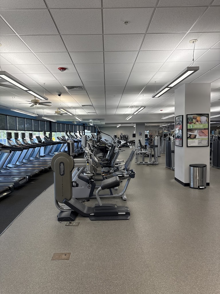  TruFit Athletic Clubs - Longmire