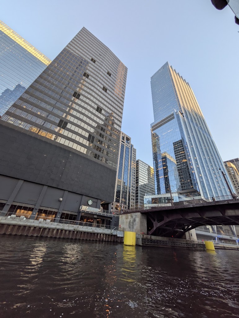 150 N Wacker Drive Building