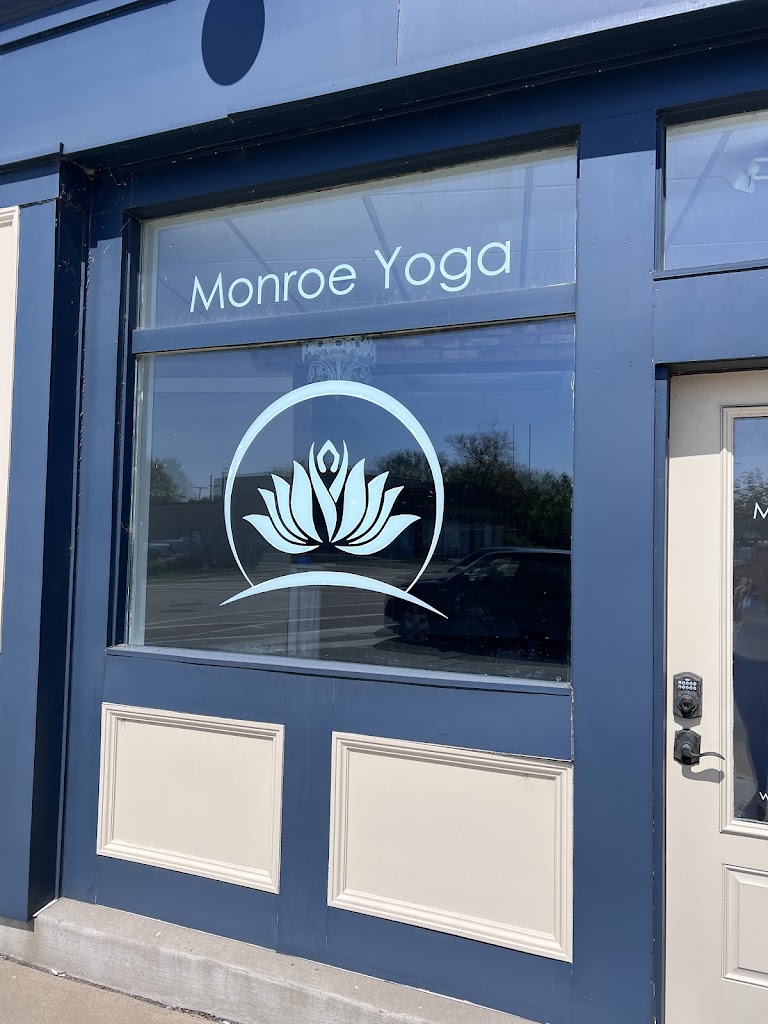  Monroe Yoga