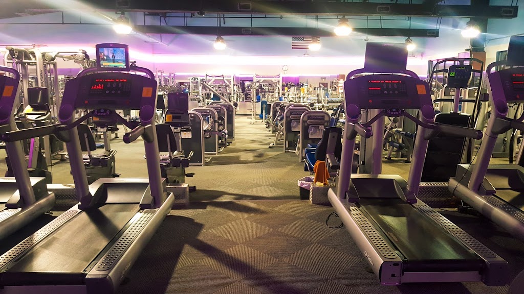  Universal Fitness Hiram