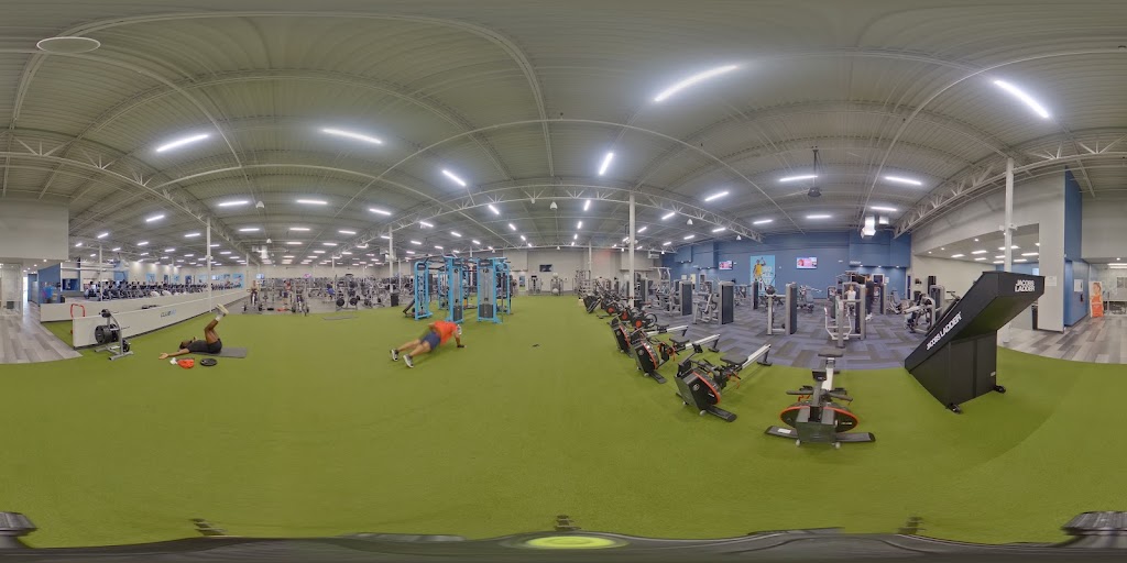  CLUB4 Fitness Airport