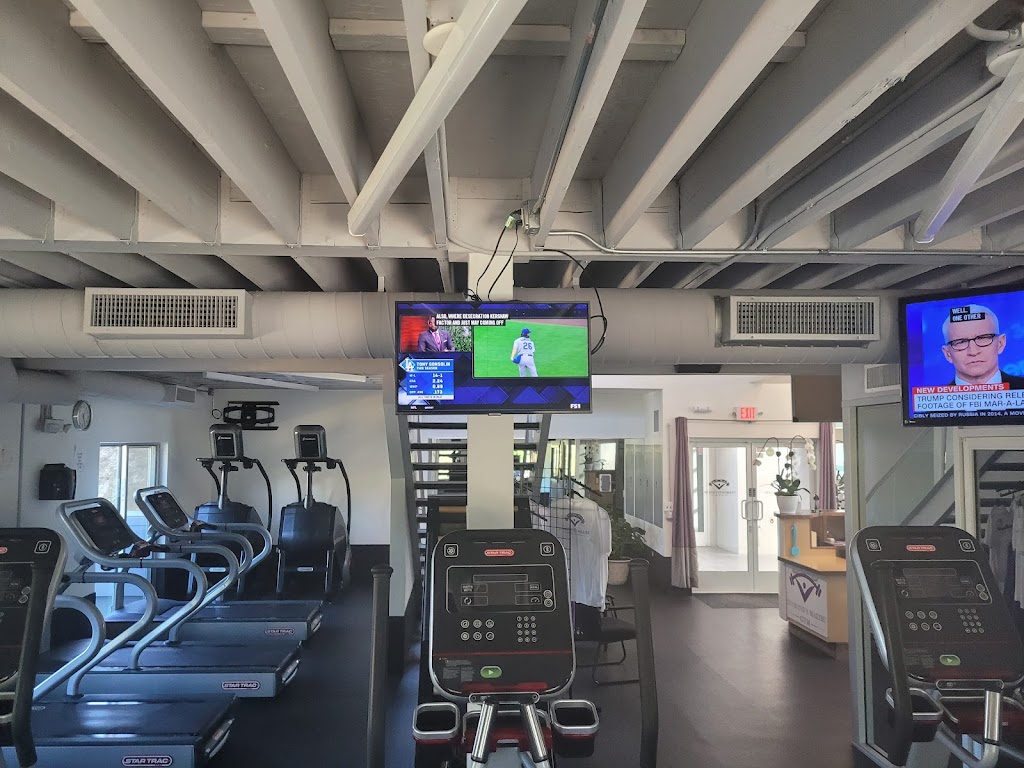  Diamond's Malibu Gym