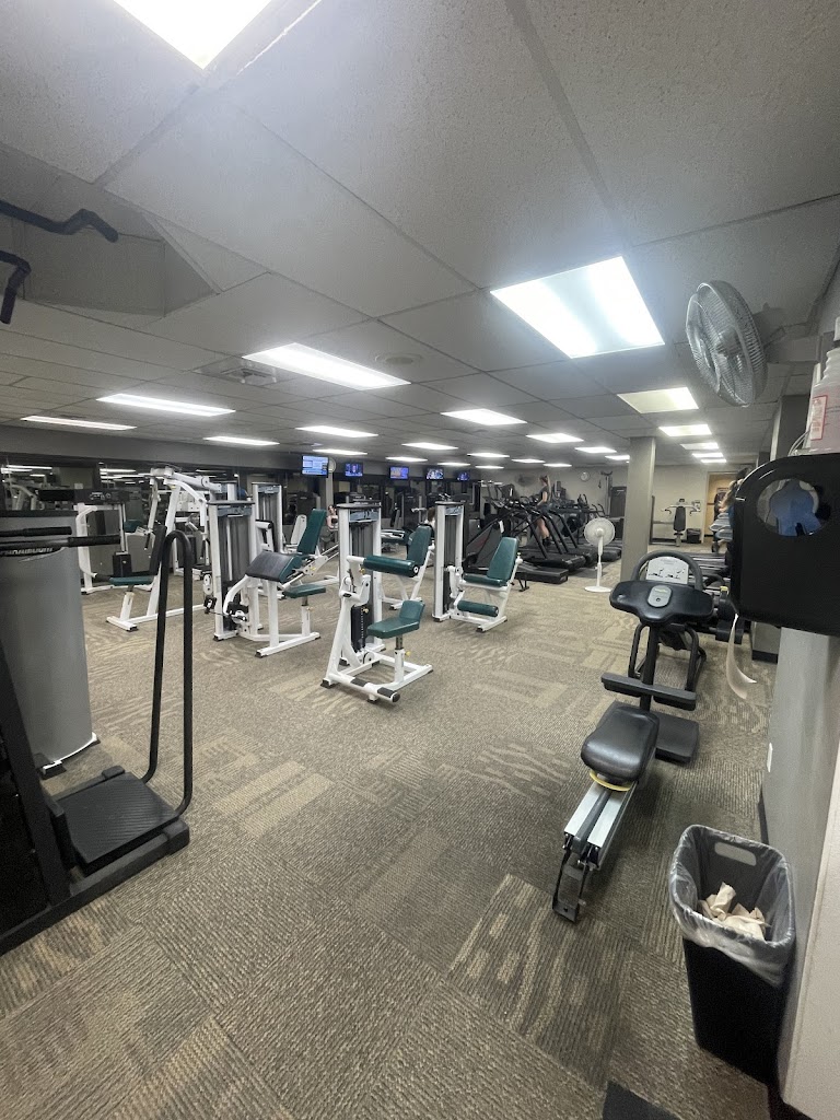  Crossroads Fitness North