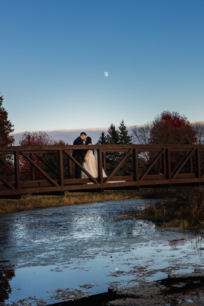  Oak Glen Golf Course and Event Center